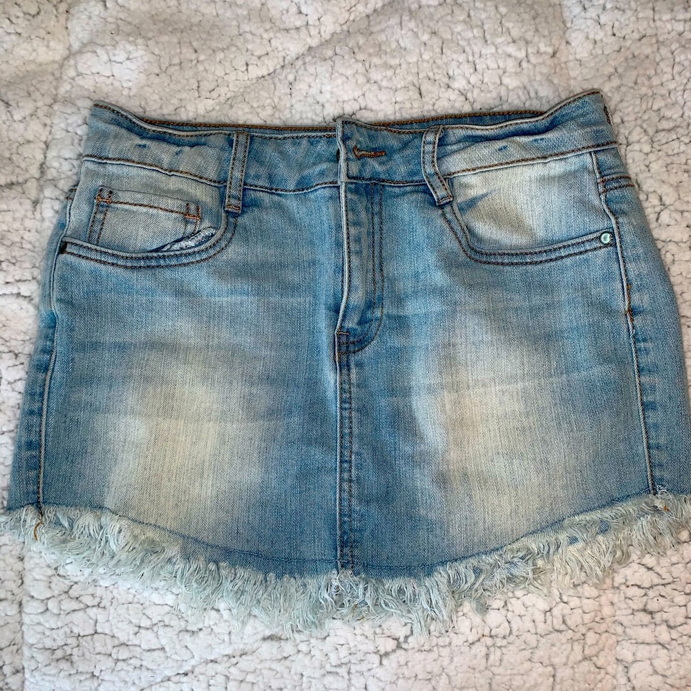 Distressed denim skirt